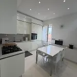 Апартаменты Vista Con Terrazza Esclusiva Лацизе