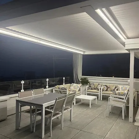 Vista Con Terrazza Esclusiva Апартаменты Лацизе