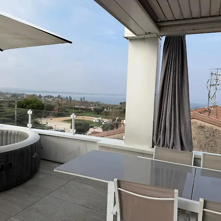 Vista Con Terrazza Esclusiva アパート ラツィーゼ