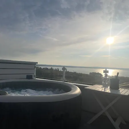 Vista Con Terrazza Esclusiva Апартаменты Лацизе